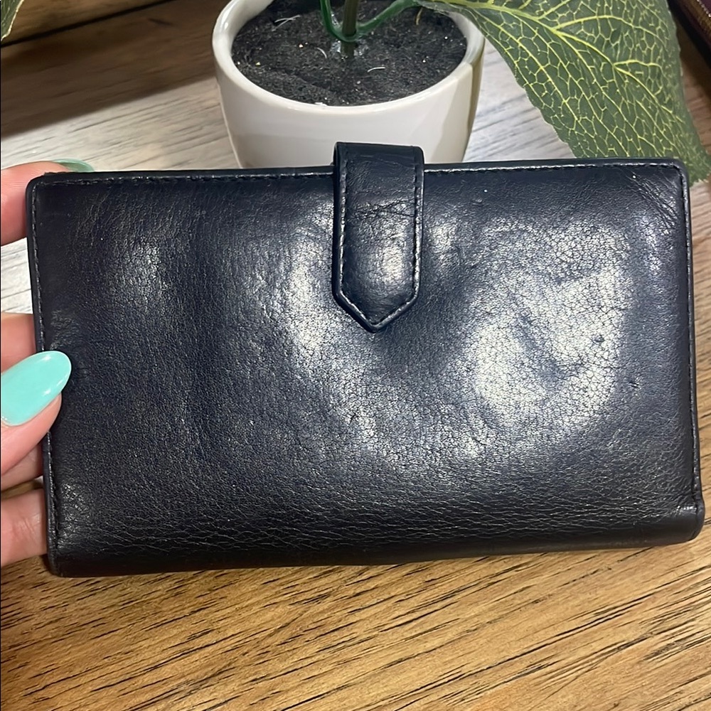 Dior Black Leather Wallet with Cannage Quilted Pattern - Picture 3 of 11